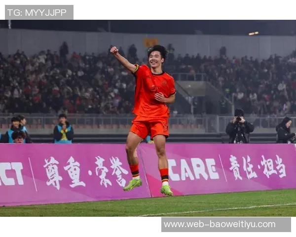 亚预赛中国香港对阵孟加拉首发阵容公布陈晋一安永佳领衔李小恒待命