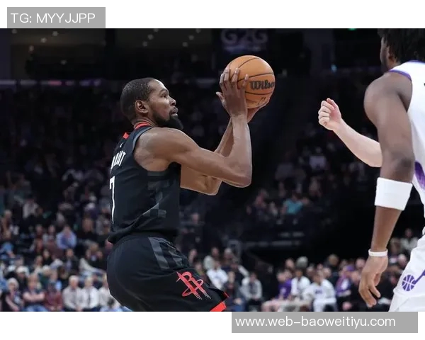 杜兰特轻松砍下24分8助攻创赛季新高展现全能表现