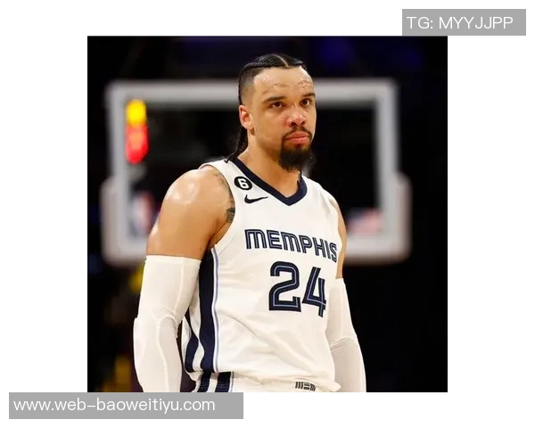 小里弗斯反击灰熊指责狄龙是毒瘤球队依旧问题重重态度不改见谁怼谁