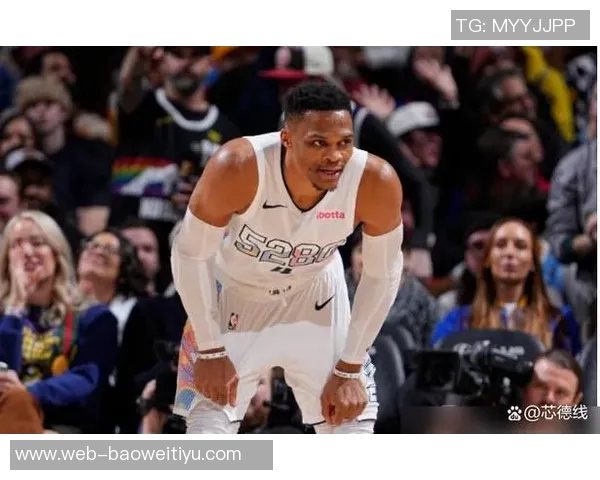 约基奇高效表现再接近三双全场16投11中贡献28分9篮板11助攻